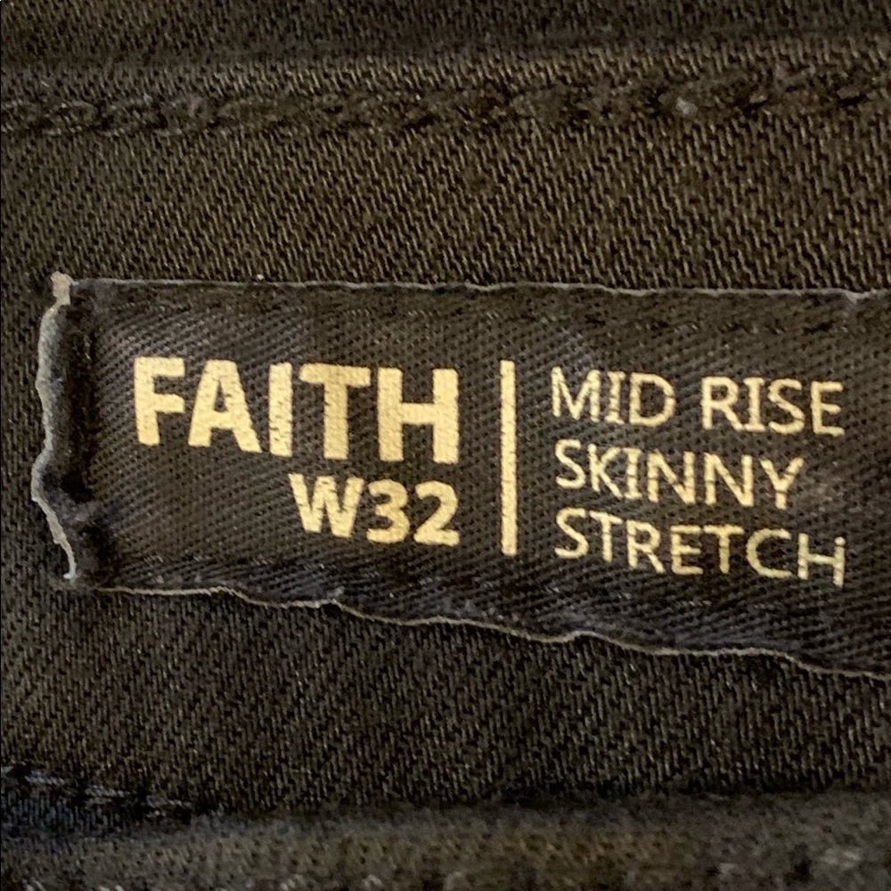 Buffalo Faith Mid-Rise Skinny Stretch Black Jeans